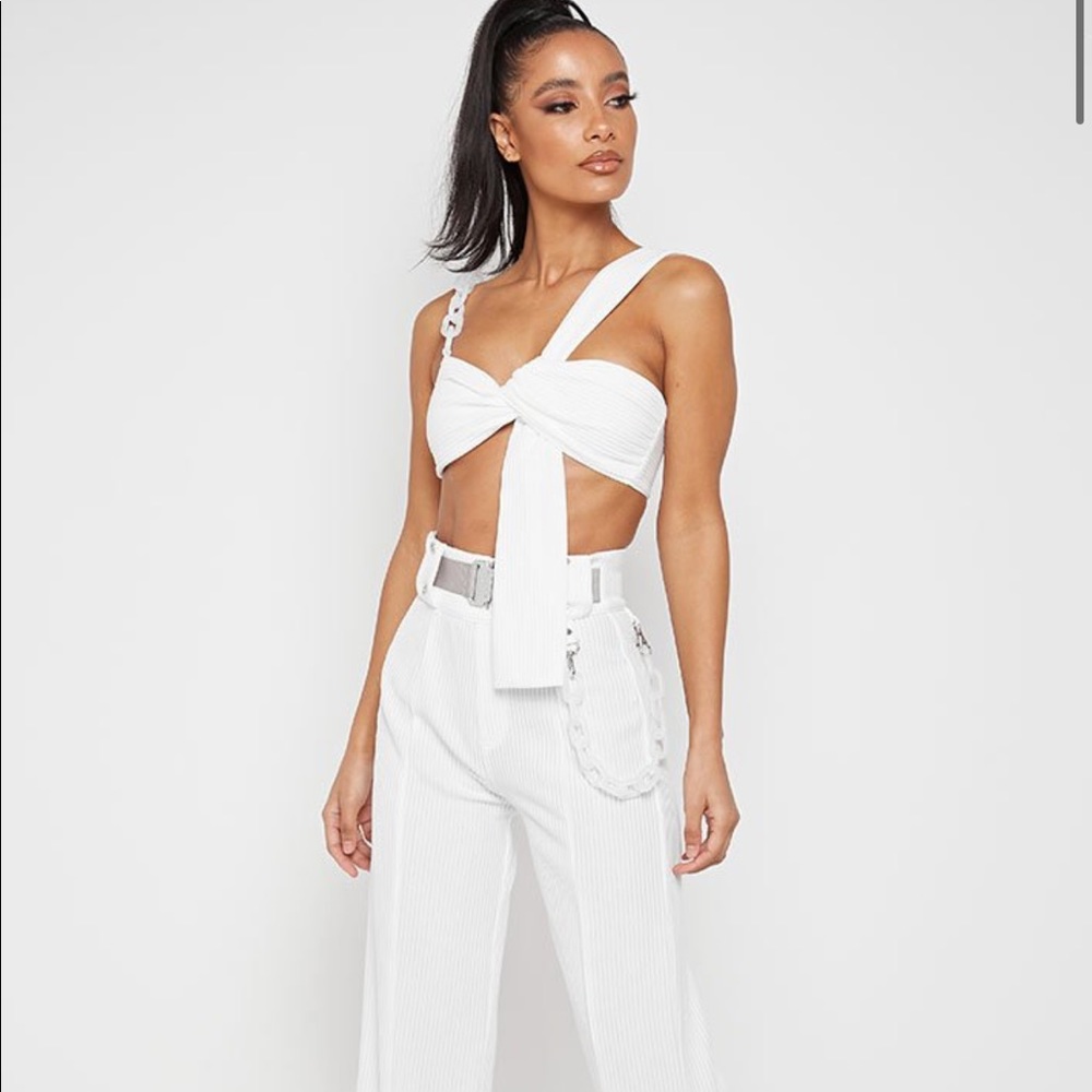 Manière De Voir Bikini Top w Chain White